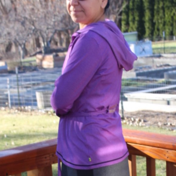 ZUMBA' WEAR - Purple double tie wrap around sports work out with a hoody sz med - Picture 2 of 4